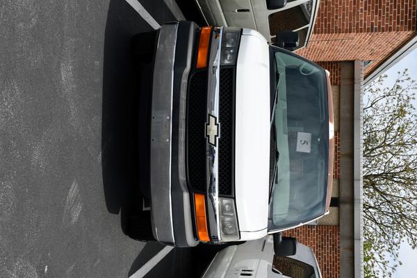 2005 Chevy 3500 Express Van #5