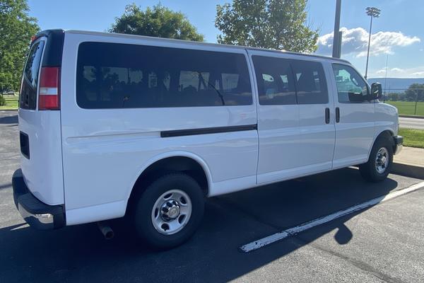 Maxi Van 5348